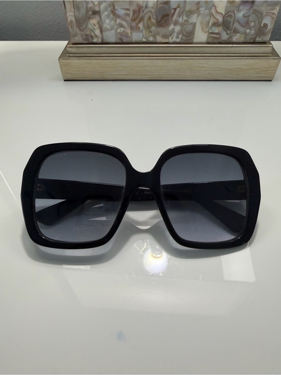 Gucci Black Square Gradient Sunglasses with Gold Emblem main image 4
